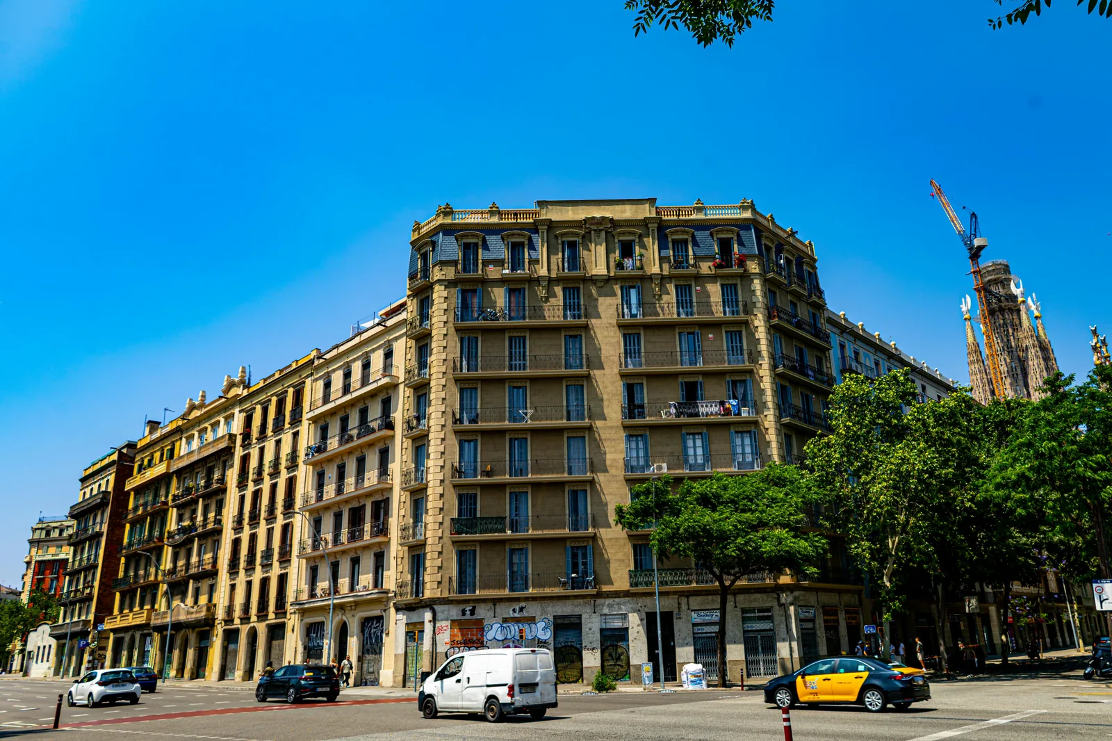 Gràcia Barcelona — bohemian village neighbourhood, creative industry event dinners